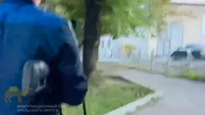 Мужчины стреляли по&nbsp;окнам из&nbsp;винтовки